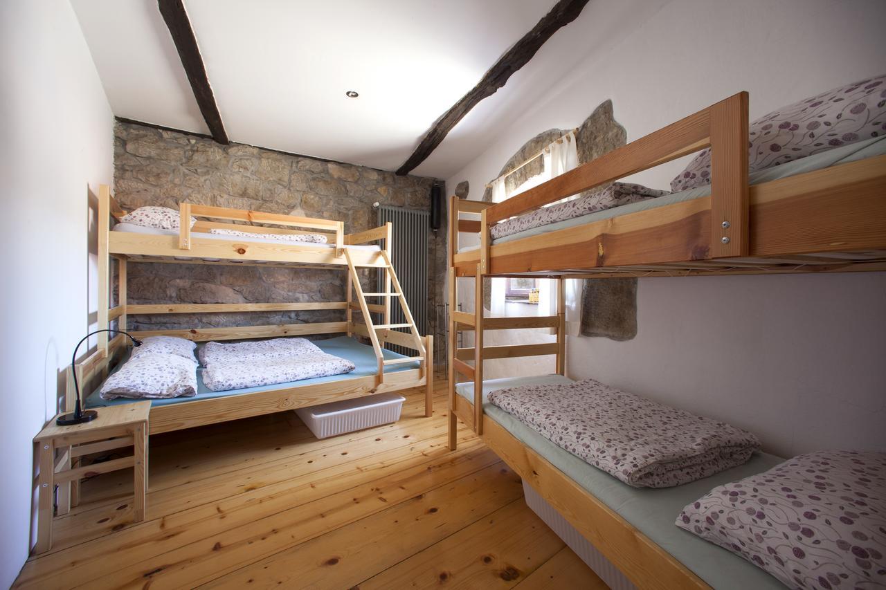 Hostel Xaxid Črni Kal Kültér fotó